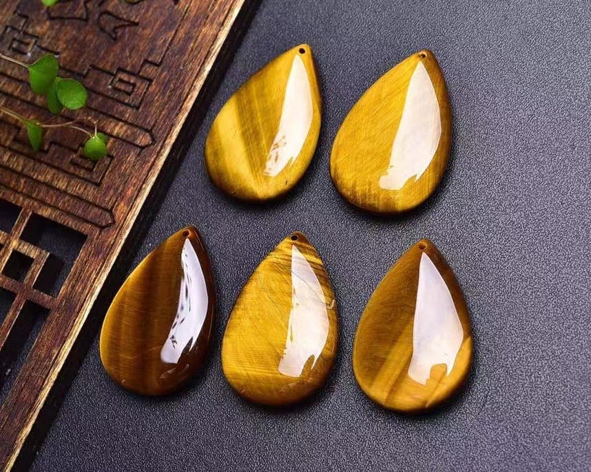 Tiger's Eye Water-drop Pendant